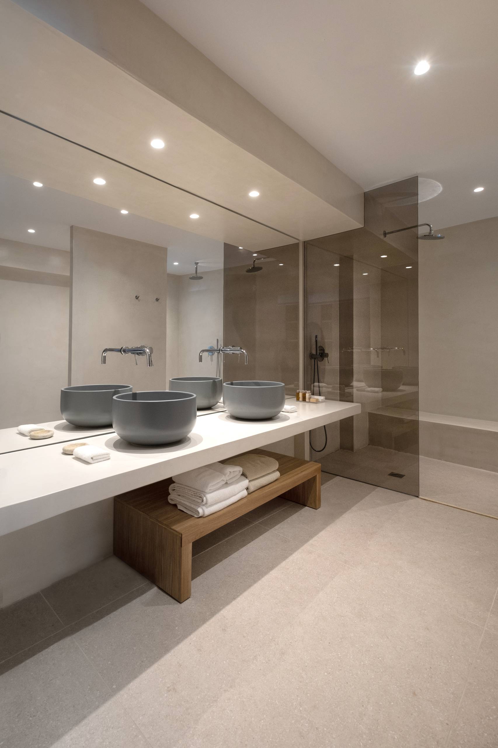 honeymoon suite lilium hotel santorini 122