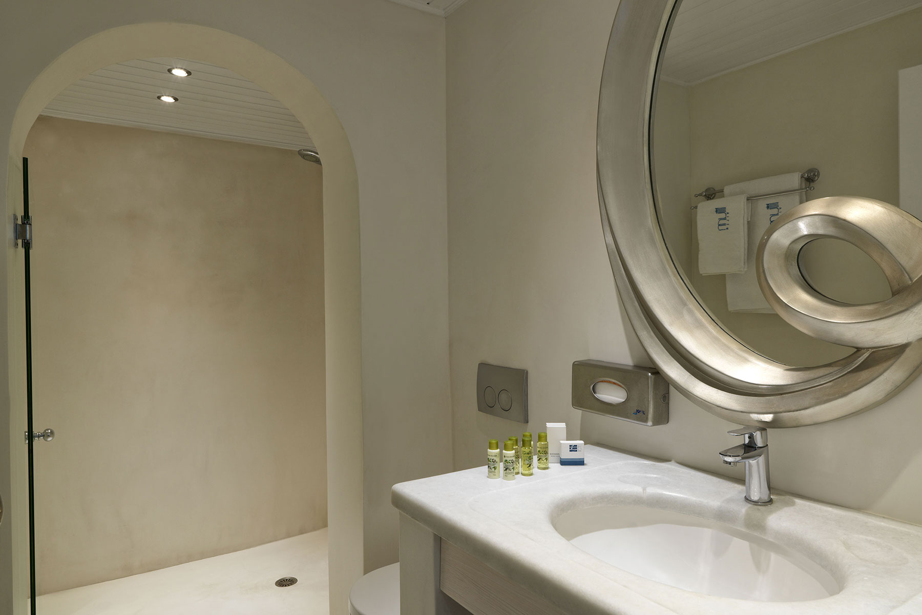 standard lilium hotel santorini 3552